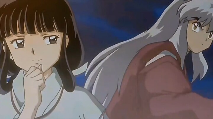 No need to even say “sit”—this pup obeys on the spot!