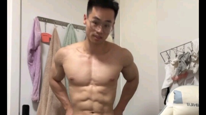 ขามีความแข็งแรงและดูคลาสสิกมาก