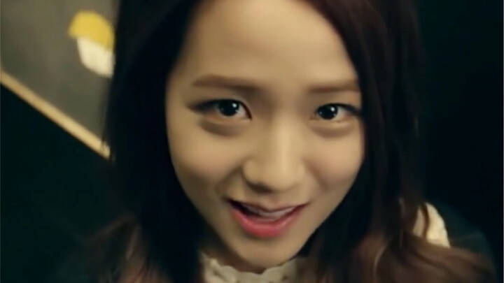 Zhi Xiu's baby is being a little flirty today!