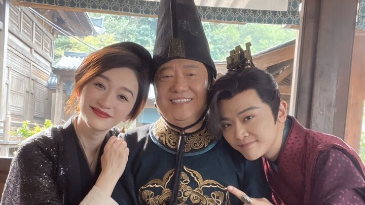 "Joy of Life" Behind-the-Scenes: Happy Wrap for Eunuch Hou!
