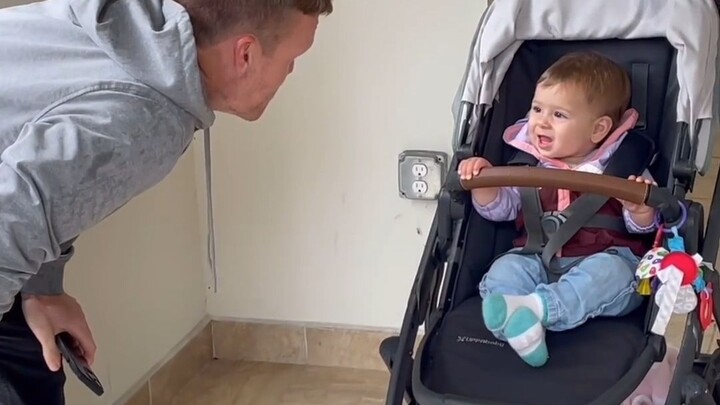 Baby: Wuyu, what are you even talking about..
