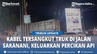 BREAKING NEWS Kabel Tersangkut Truk Boks di Jalan Saranani Kendari Sultra, Keluarkan Percikan Api