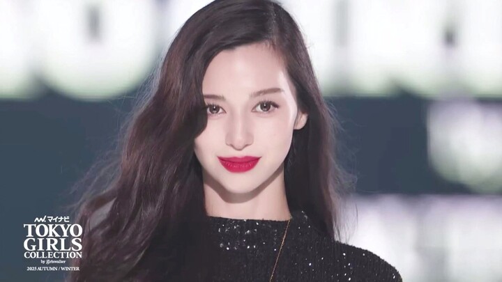 Tokyo Fashion Show: Cute, Sexy, and Sophisticated Female Models Strutting the Runway