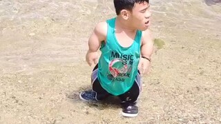 Hala may nalulunod tulungan HAHAHAHAHA 😂🤣