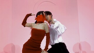 Eun Jung mengatakan bahwa dia suka menonton semua tarian yang dilakukan oleh para pemuda (Versi bert