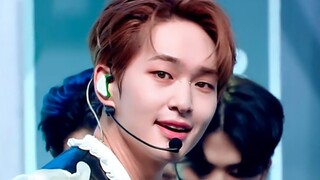 六代第一男solo！SHINee温流《DICE》一键换装