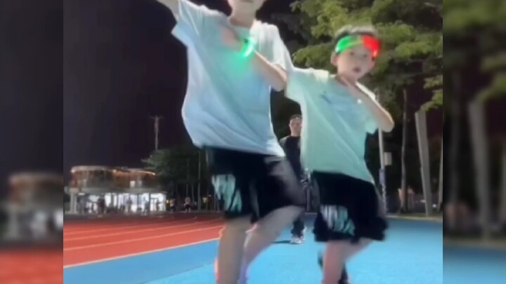 ⚡ยังคงเป็นนักเต้นท่าบัตเตอร์ฟลายที่ดีที่สุด⚡