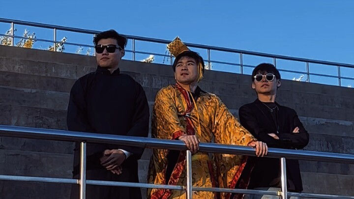 Chắc không còn ai chưa từng có người bạn cùng phòng như thế này đâu nhỉ??