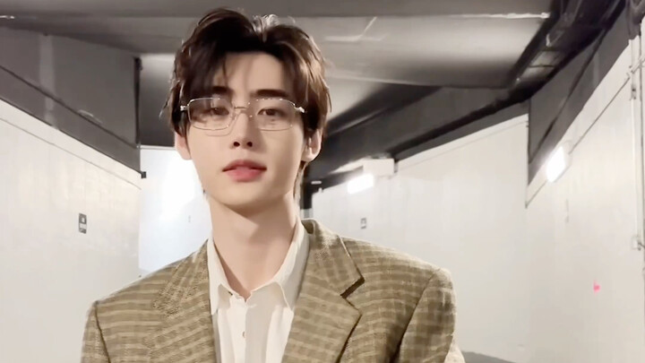 What kind of lip-syncing is this?! Park Sung-hoon updates his TikTok (BGM: “This Life’s Destiny”)