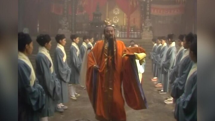 Immortal Zhenyuan không chỉ mạnh mẽ và độc đoán mà còn có niềm vui vô tư độc nhất của Đạo giáo.