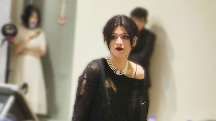 Karina’s First 10 Minutes at the Taiyuan Comic Con