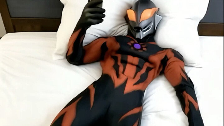 Belial was going to visit Mother of Ultra on the weekend, but he didn't expect this to happen...