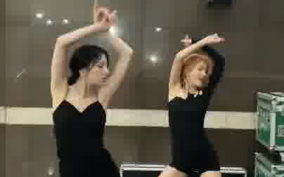 ท้าเต้นไลฟ์สด TikTok ภารกิจสำเร็จ เวิลด์ออฟยูนิคอร์น EXY & อึนฮี