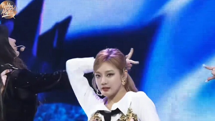 Ningning, the handsome guy from Golden Disc Awards, this woman is so versatile!