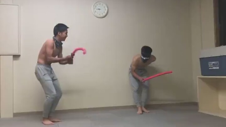 Trong game dùng hack còn thua người ta đã đành, giờ ngoài đời dùng hack cũng không thắng nổi, tôi kh