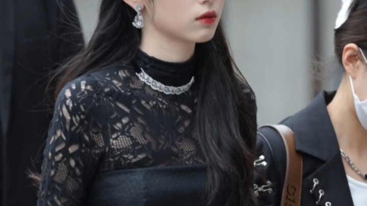 Help! The evil second female lead who returns to China for revenge in the novel has a face now