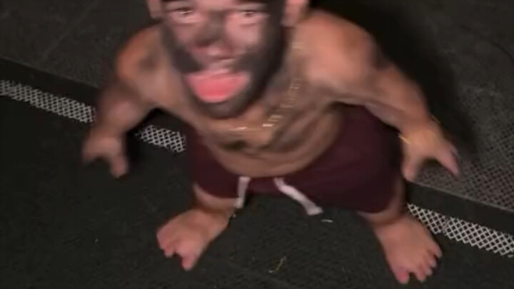 Apa yang terjadi di sini?