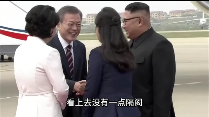 الجنرال يشاهد مباشرةً أكثر ظهور محتشم لفرقة فتيات كورية