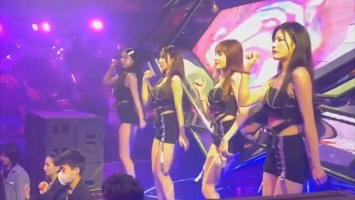 สาวสวยเต้นในไนท์คลับ 2# ฉันขอเต้นและออกเหงื่อดีกว่ากลับบ้านแล้วทำอาหาร