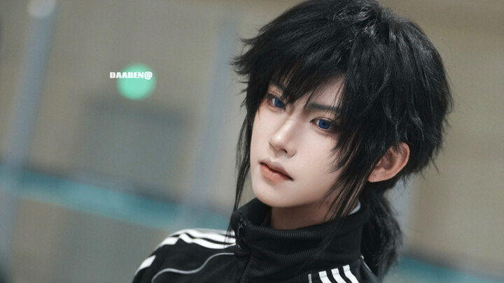 عندما خرجتُ بنسخة الأيدول لـ تويوشي توميوكا في المطار! هل تستطيع الفانز التقاط صور خارقة للطبيعة؟