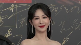 Yang Zi丨ทีมงานสุดฮอตปรากฏตัวใน Weibo Night