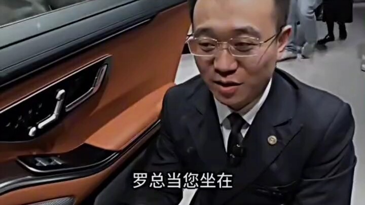 Spending a million on a Mercedes, and everyone calls me Boss Luo; spending a million on a new-energy