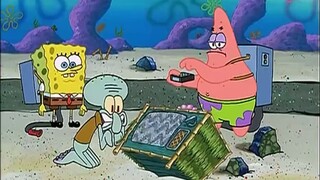 Squidward cuối cùng cũng đến được Làng Bạch tuộc trong mơ với hàng nghìn ngôi nhà giống hệt nhau