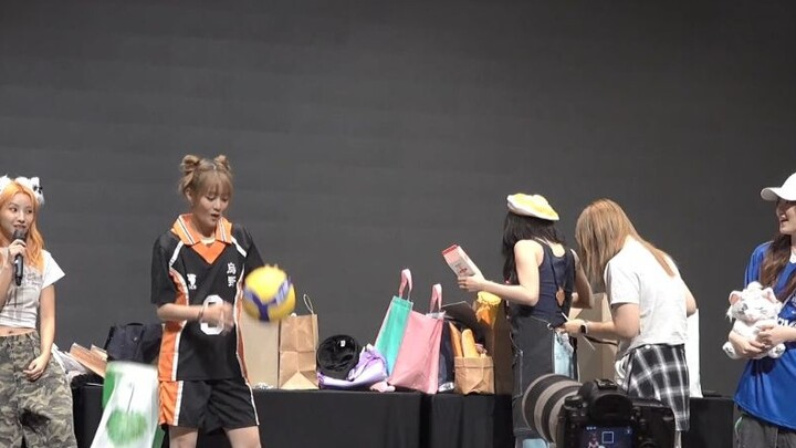 【gidle】Playing volleyball at the signing event! Chuuji Juan immediately recognized the Haikyuu! unif