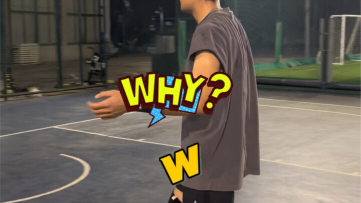 Vấn đề nan giải mang tính toàn cầu của giới yêu bóng rổ! Ai đó giải thích cho tôi với, tại sao lại t