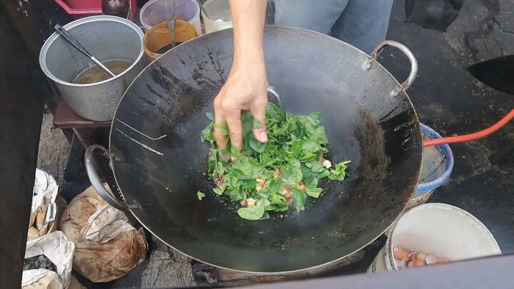 PULUHAN TAHUN JUAL 1 MENU TETEP RAME TERUS !!