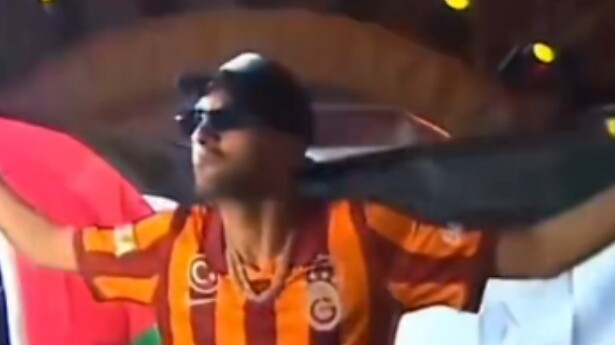 The moment he raised the national flag, he could not go back to the Premier League, for world peace