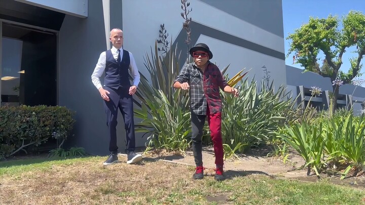 นี่คือสุดยอดฝีมือ! การแสดงด้นสดของราชาเมคานิคอลแดนซ์กับเพื่อน แค่จังหวะ “หยุด” ก็ดูมันส์สุดๆ!