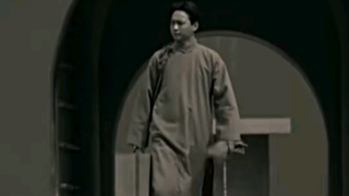 “他孤独吗？”