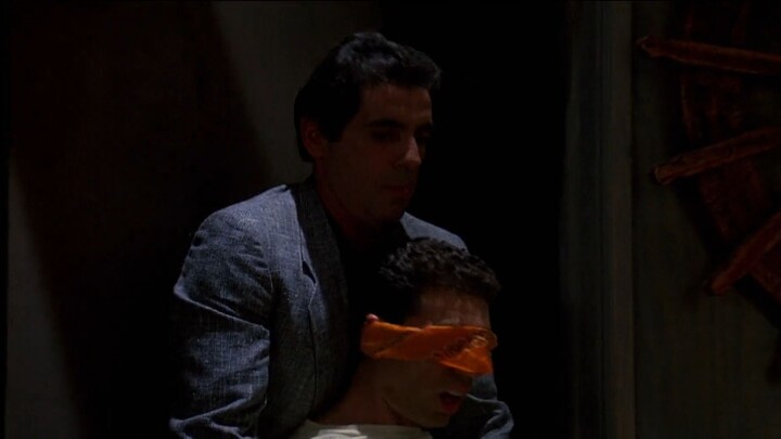 UHF (1989)