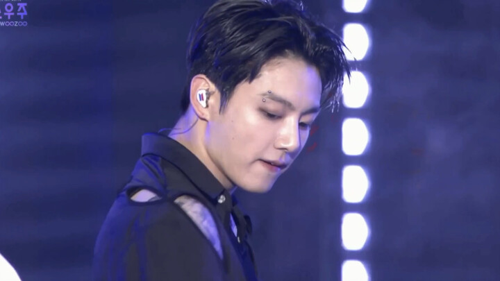 Bts - "Dis-Ease" Live