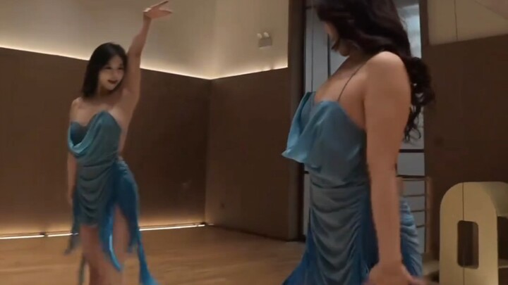 【No.422: ปั่นปั่น คามิลล์】นางฟ้าแดนซ์ลาติน — “โครงการสะสมสาวหน้าตาดีทั้งอินเทอร์เน็ต”