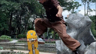 吓死啦，滑板掉水里就废了呀😱下次挑战滑板翻板飞一旁的远的😎