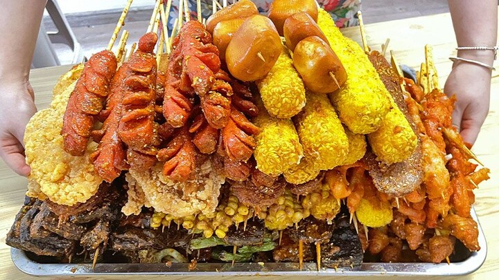 Karyawan: Ini adalah sate goreng terenak di dunia!