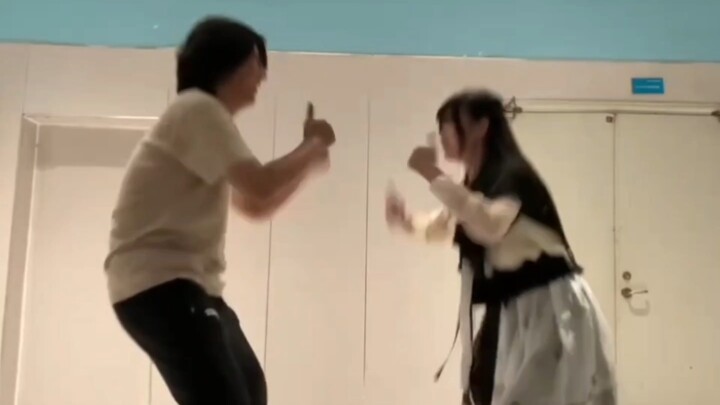 ก็ได้ต่อสู้กับงูฝีมือของ "nsy" แล้วเช่นกัน