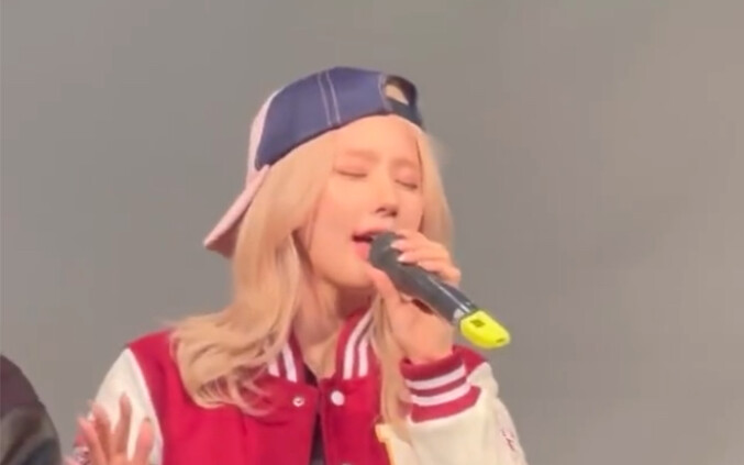 Mỹ Diên hát bài Reset do YUQI sáng tác tại buổi ký tặng! Vừa cất giọng là đúng chất luôn! Xứng danh 