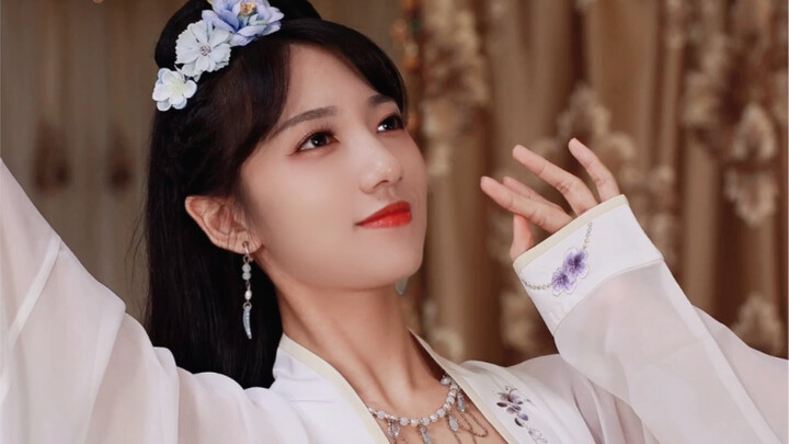 Bốn bộ Hán phục trong một phút biểu diễn Huayuluo! Phải xem đến cuối 🥰