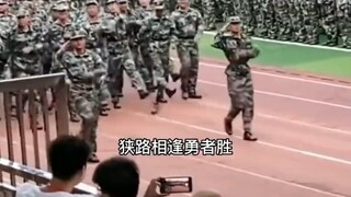 现在向往走我们来是黄菌方阵