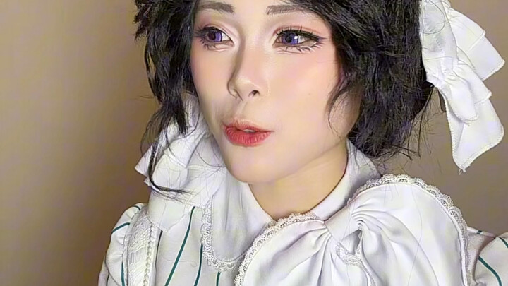 Pemula baru saja melakukan cosplay dan khawatir karakternya terlalu berbeda dari aslinya, apa yang h
