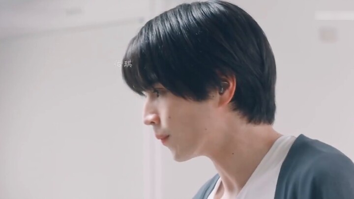Tôi yêu họ mất rồi! Sự yêu mến của ba LG Nhật Bản này dành cho các album LP của họ đã lên một tầm ca