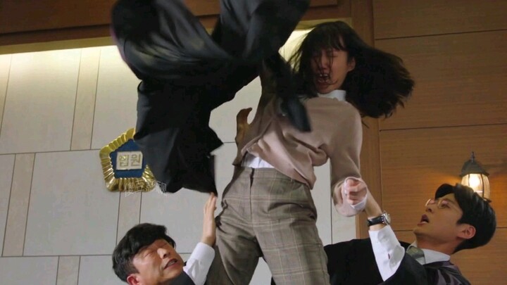 The daily routine of this fiery female judge always makes it onto trending searches!