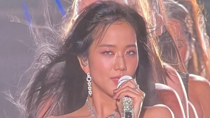 จีซู โชว์เดบิวต์ครั้งแรก ALL EYES ON ME ไลฟ์สด JISOO เทพธิดาความงามเสด็จลงมาแล้ว!