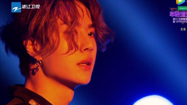 2018〖Zhejiang TV〗Gala Musim Semi — [Wang Yibo] dan Tim Tari America’s Got Talent Memukau dengan Tari