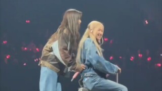 【Blackpink演唱会】Jennie：我走过的辛苦路，不能让我妹走！