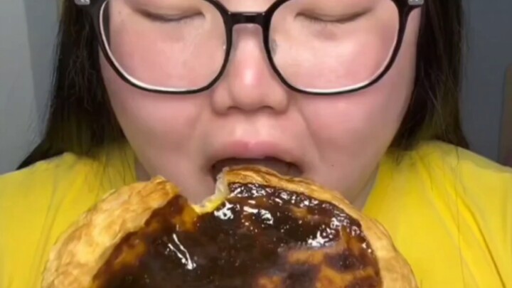 Ibu Susu Gemuk 100 Kg yang Paling Disuka Adik Kelas Wa