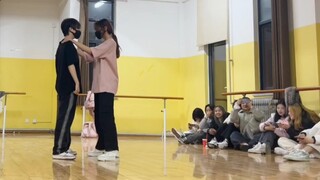 Nhảy "Chuyến bay không ngủ"! Những cặp đôi thực sự chỉ dám khiêu vũ với tình yêu thuần khiết...